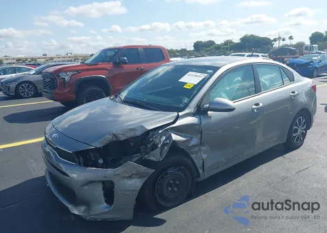 2021 Kia Rio S z USA, uszkodzony, nr VIN 3KPA24AD8ME391161